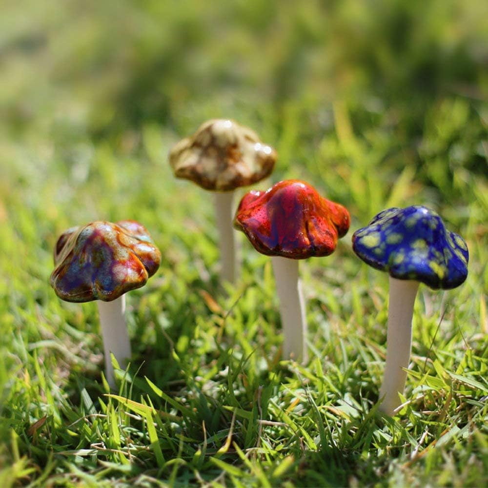4Pcs Ceramic Mushroom Ornaments – Glazed Garden Stakes for Fairy Garden, Yard & Home Decor