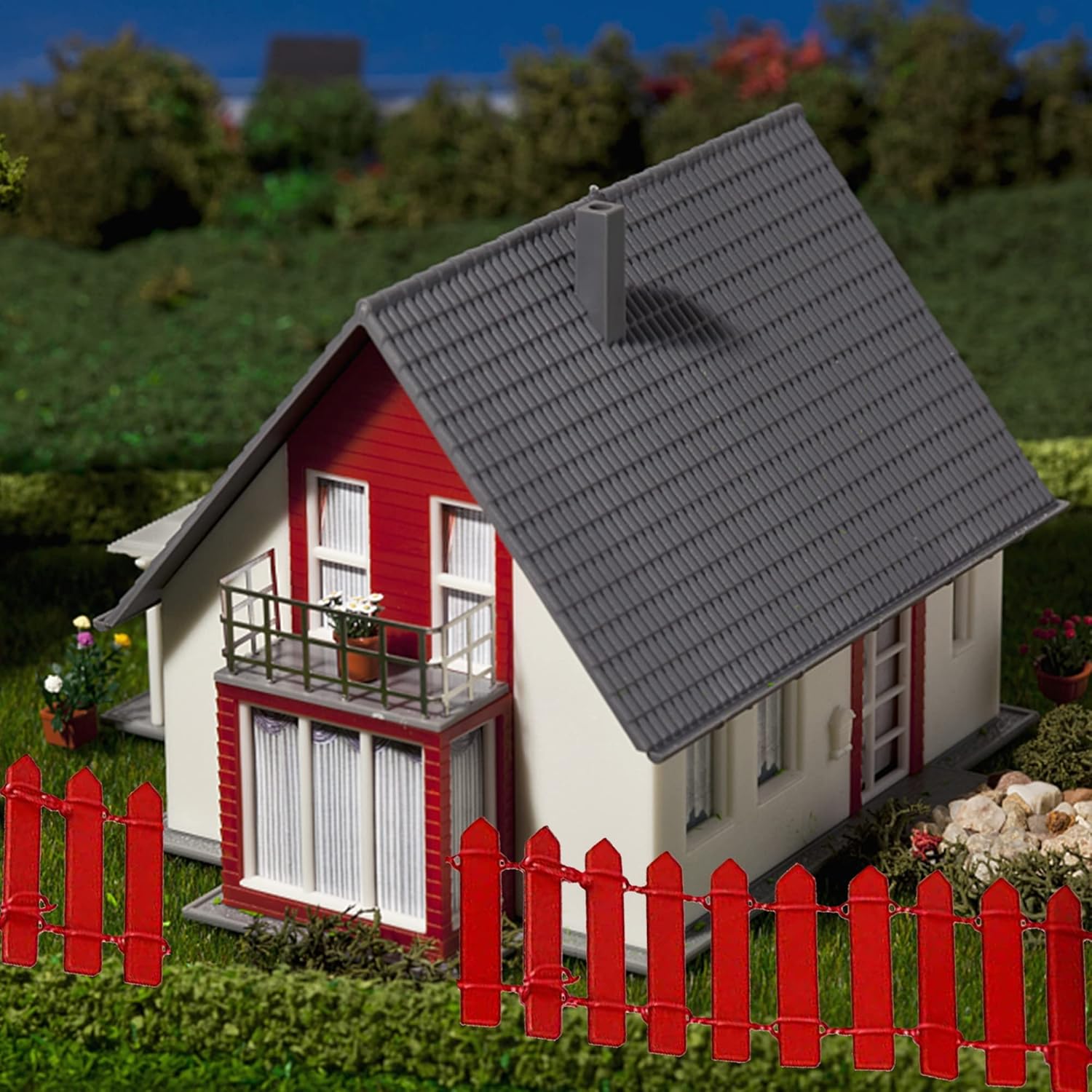 Miniature Fairy Garden Fence – DIY Wood Picket Fence Decoration for Terrarium, Succulent Pots & Dollhouse