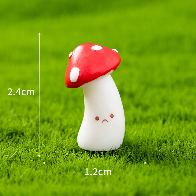 7Pcs Mini Mushroom Figurines – Cute Resin Ornaments for Fairy Garden, Terrarium, Succulent Pots & DIY Decor